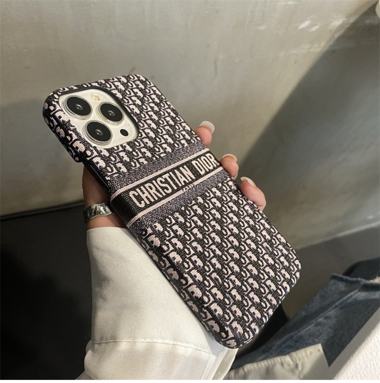 CD iPhone Case Black -DKK241439-GTOCASE